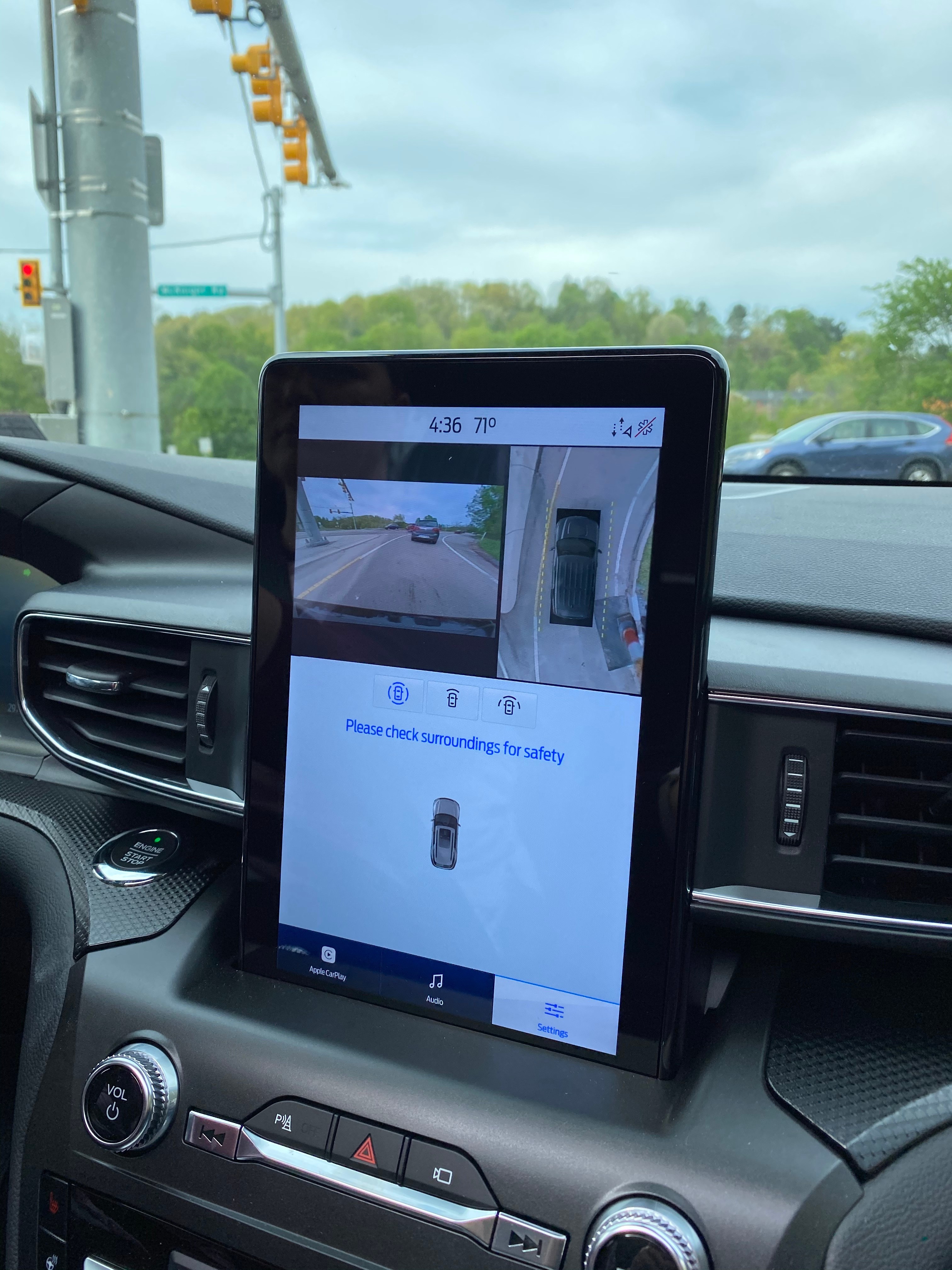 Toyota Tundra Infotainment Review